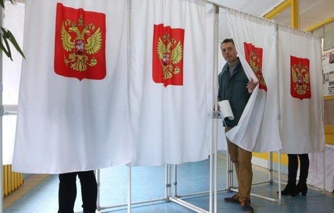 ЗАПОЧНАА ТРИДНЕВНИТЕ ПАРЛАМЕНТАРНИ ИЗБОРИ ВО РУСИЈА, ПРВПАТ СЕ ГЛАСА И НА ОКУПИРАНИТЕ ДЕЛОВИ НА УКРАИНА