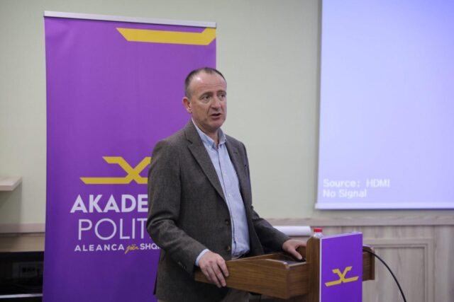 Алијанса на Албанците: ВЛЕН вети дека поранешни војници на ОВК нема да бидат притворени, а денес повторно видовме случај на апсење