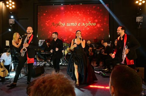 Спектакуларна концертна промоција на албумите „Љубов“ и „Верувај ми“ на „Бендот на браќа Нуне“
