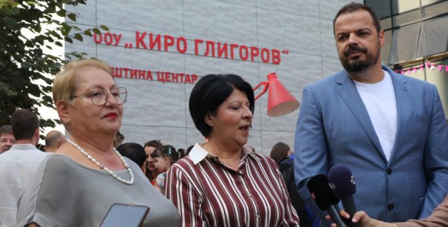 ПРВАЧИЊАТА ТРЕБА ДА ПОБАРААТ БРАТЧЕ ИЛИ СЕСТРИЧЕ ЗА ДА НЕ СЕ ЗАТВОРААТ УЧИЛИШТА, РЕЧЕ ЈАНЕВСКА