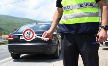 Жителите на „Радојца Новичиќ“ и Лакочереј бараат надлежните да преземат мерки за поголема безбедност во сообраќајот