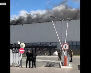 (ВИДЕО) Руските сили погодија фабрика за тутун во британска сопственост