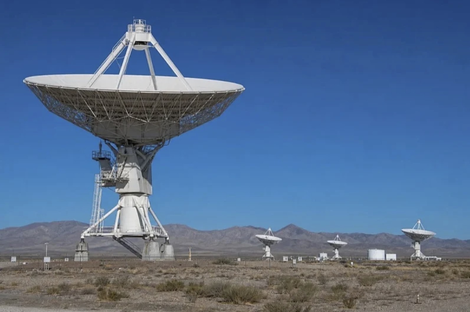 NASA ја прошири Deep Space Network со огромна нова антена во пустината во Калифорнија