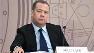 Медведев: Неонацистите заслужуваат директен удар врз Берлин