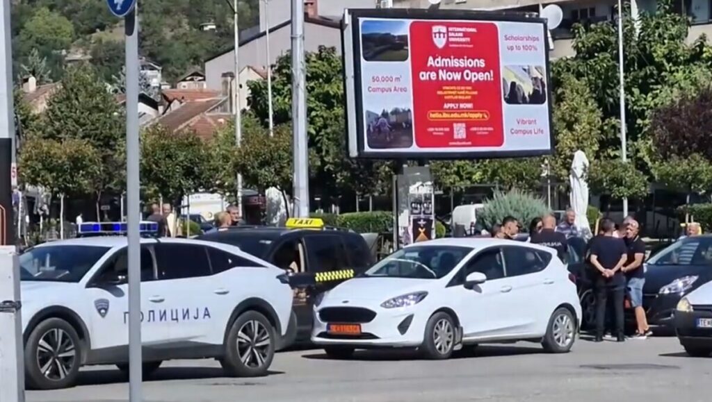Тетово: Акцијата на УЈП ги испразни улиците од таксисти – 60 такси-паркинг места, но ниту едно лиценцирано