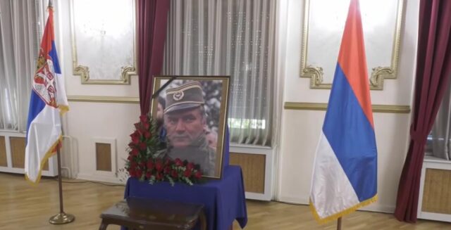 Младиќ ќе биде погребан со највисоки воени почести