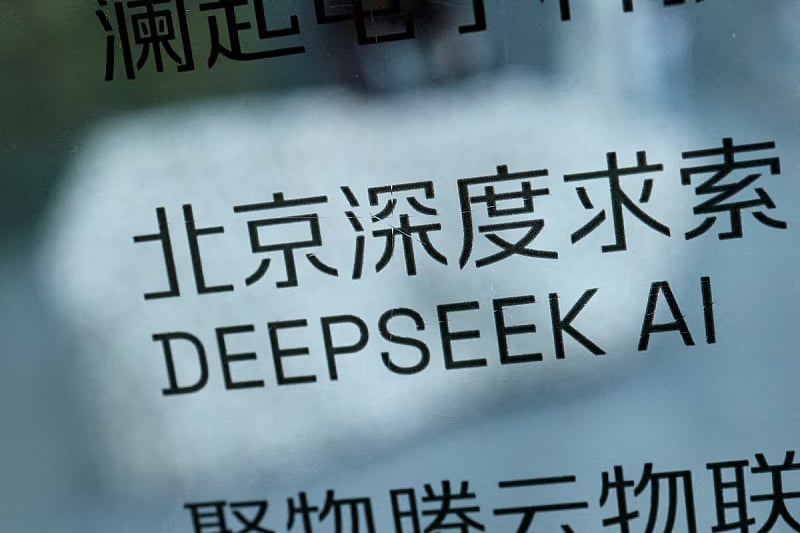 DeepSeek и Huawei развиваат алатки за AI-чипови како алтернатива на Nvidia