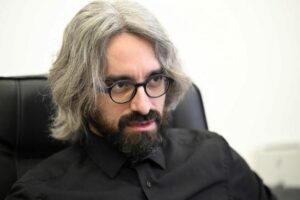 Апасиев: Муџахедини ми се закануваа по живот, ОЈО ја отфрли пријавата – некој пијаница сочно го опцу Мицкоски и одма притвори, затвори…