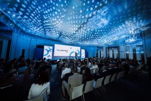 Visa: Влегуваме во нова ера во која купуваат потрошувачите, компаниите и AI-агентите