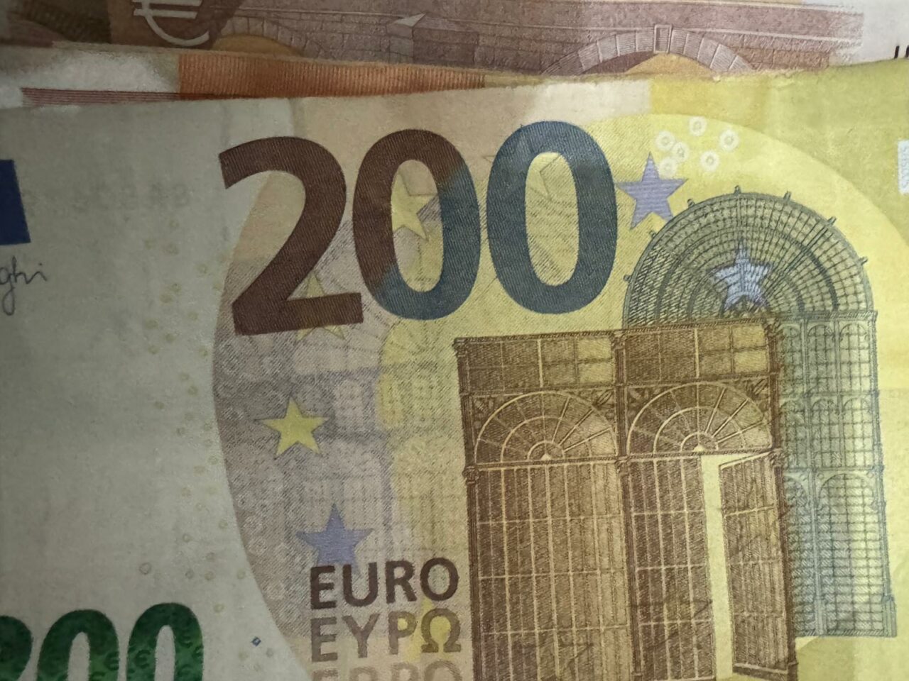 Гасот е се поскап во Европа, Франција ги зголемува залихите пред зимата