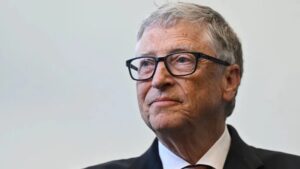 Бил Гејтс: Поради отпорот кон вакцинацијата, искоренувањето на сипаниците повеќе не е остварлива цел