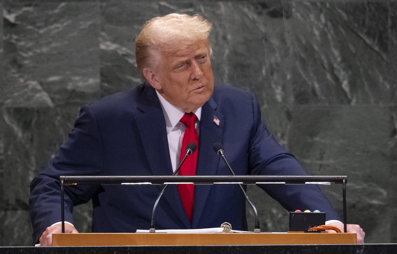 Трамп пред ОН се закани со целосно уништување на Иран