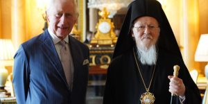 Вселенскиот патријарх Вартоломеј се сретна со кралот Чарлс III во Балморал