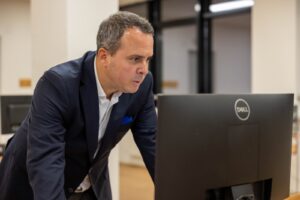 Горан „бетоњерка“ Герасимовски го турка планот за „Барутана“ на Водно: Чии интереси штити?