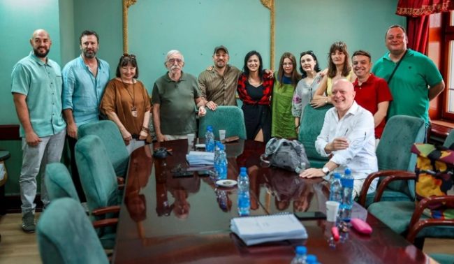 УНКОВСКИ ГИ ПОЧНА ПРОБИТЕ ЗА НОВАТА ПРЕТСТАВА НА МНТ, „ЦРНО ЗЛАТО“, ПО ТЕКСТ НА ДЕЈАН ДУКОВСКИ