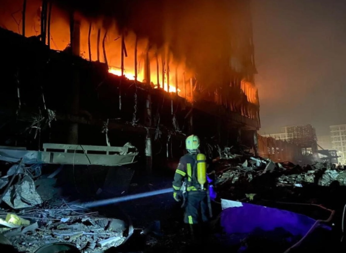 Во руски воздушни напади врз Киев и околината загина дете, петмина ранети