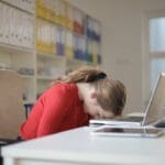 Не е сè до платата: Еве што најмногу ги нервира вработените
