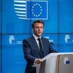 Макрон: Франција доставува до ЕК нов предлог за забрана на социјалните мрежи за помлади од 15 години