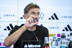 Пред 15 месеци играше во трета лига, Клоп сега го вика во репрезентација
