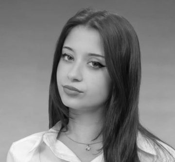 ИВАНА НЕДАНОВСКА ЗАГИНА КАЈ БИТОЛА: Гимназијата „Јосип Броз Тито“ се прости од 17-годишната ученичка