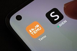 Онлајн купувањето наскоро ќе биде уште поскапо: Се воведува нова такса во ЕУ