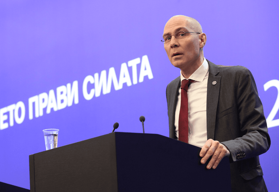„НЕ“ ЗА ВЕШТАЧКА ИНТЕЛИГЕНЦИЈА без човечка контрола, апелира Високиот комесар на ОН за човекови права