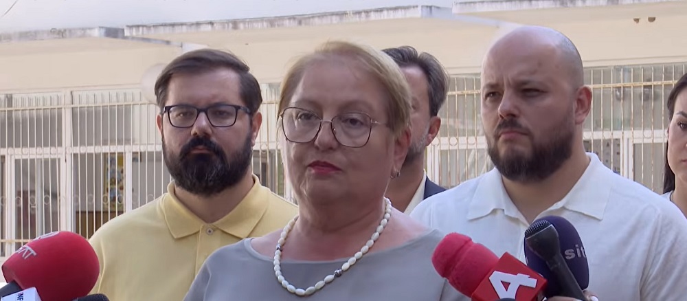 Јаневска до првачињата на првиот училиштен ден: Освен да стекнувате знаење, барајте си братче или сестриче