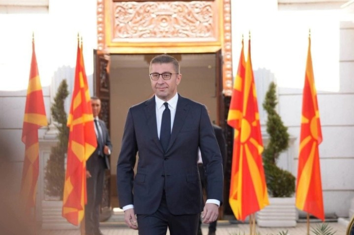 Мицкоски: Да бидеме генерацијата која ќе ја внесе државата во ЕУ, но нема компромиси за идентитетот, јазикот и културата