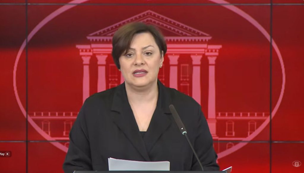 Можно е да има нов ребаланс на буџетот, одлуката ќе се знае откако ќе завршат анализите – вели министерката за финансии