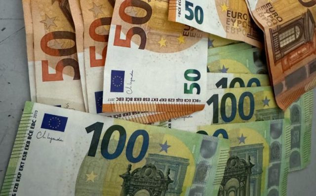 Филипче ја повика власта да го поддржи предлогот на СДСМ и да ја зголеми минималната плата на 600 евра