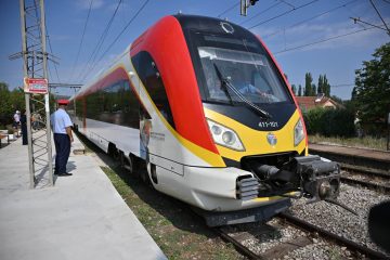„МЖ Транспорт“: Сообраќајот со градскиот воз се одвива редовно, вчерашниот привремен прекин беше поради невремето
