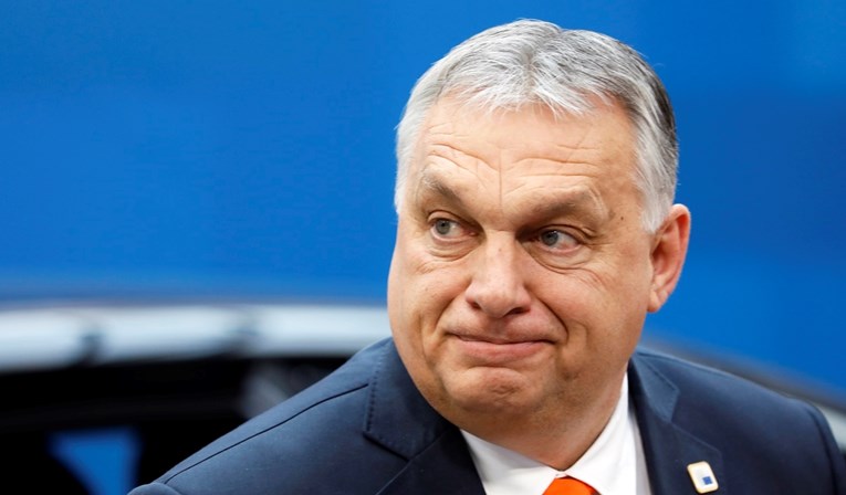 Виктор Орбан се враќа во политиката