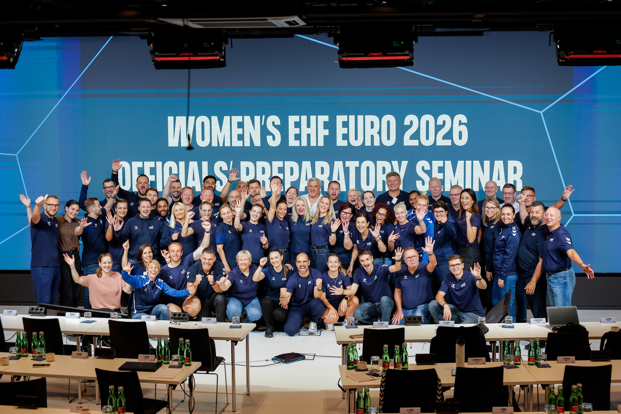 Се подготвува теренот за ЕП 2026: Божиновски и Начевски на семинар во Виена