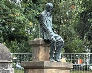 Споменикот на Достоевски повторно во Дрезден – поставен покрај рускиот православен храм