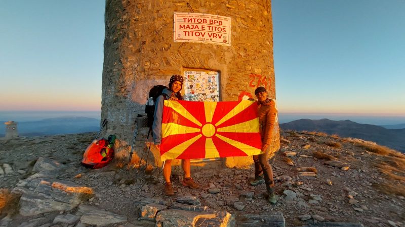 35 врвови за 35 години независност: Благица Владимировска и Ема Лазареска ја изодеа Шар Планина за четири дена