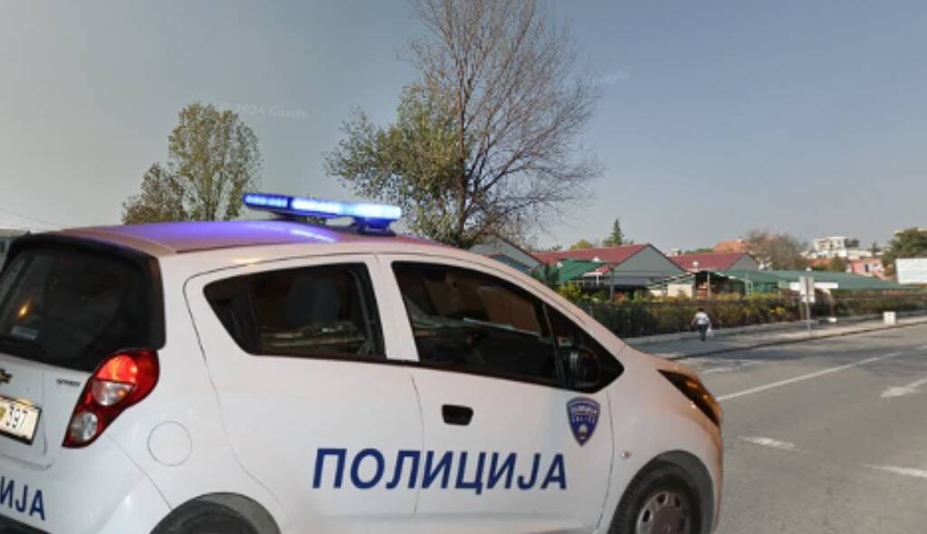 14-годишник нападнат со нож од негов соученик во тоалетот од училиштето
