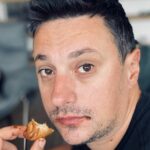 Андрија Милошевиќ сурово се пошегува на сметка на Д-р Иги — „горат“ социјалните мрежи