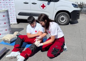 Симулациска вежба во Гостивар: Како правилно се укажува прва помош на повредени