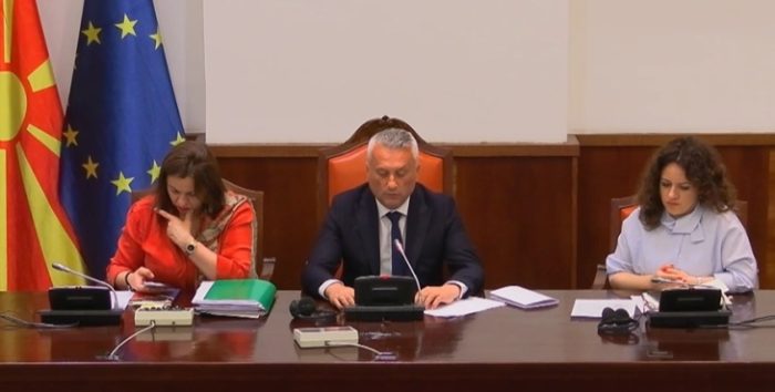 СОБРАНИЕ: По одлуката на Уставниот суд зголемен коефициентот за плати за судиите од 2,60 на 2,85, а на претседателот од 2,81 на 3,08