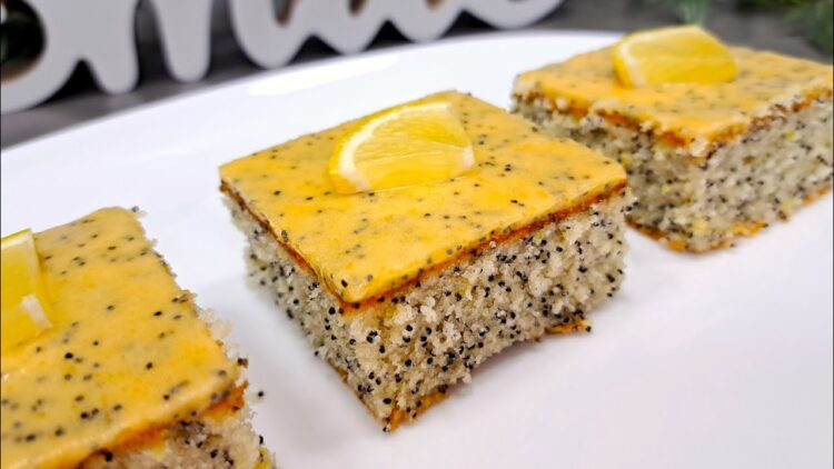 РЕЦЕПТ НА ДЕНОТ: Колач со лимон и мак – сочен десерт со освежителен вкус