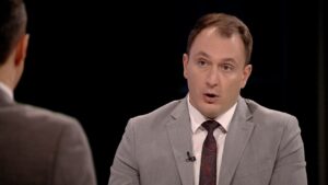 Андоновски: Преку м.Услуги граѓаните ќе пристапуваат до своите документи директно од мобилен телефон