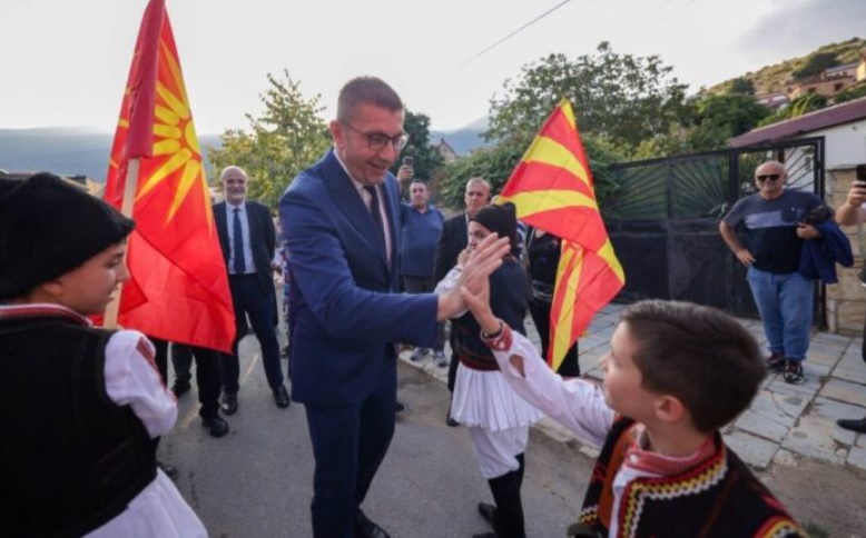 Општина Пустец ја прекинува соработката со ВМРО-ДПМНЕ Албанија поради химната