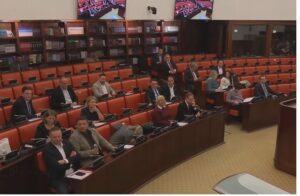 Ребалансот на Буџетот за власта е неопходен одговор на новите економски услови, а за опозицијата неуспешно економско планирање –