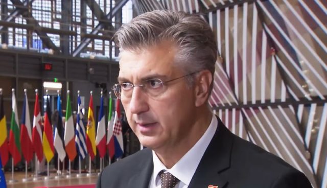 Пленковиќ ја отфрли српската протестна нота: Смешни се обвинувањата дека оркестрираме што се пишува за Вучиќ