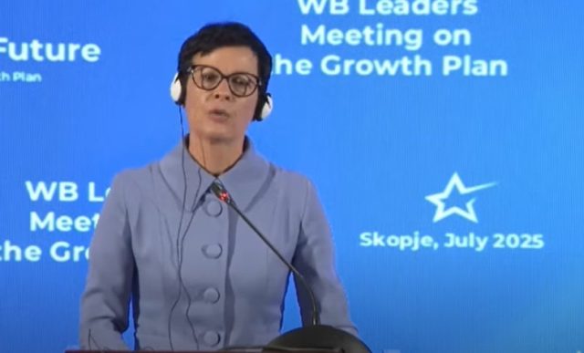 Ова ќе ни го каже и нас дури и да ги внесеме Бугарите во Устав: Koс и порача на Црна Гора дека да ги реши сите отворени прашања со Хрватска