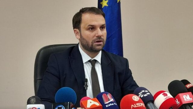 Дурмиши: Во владината кошничка не се пресметани трошоците за одмор, кирија и станбени кредити
