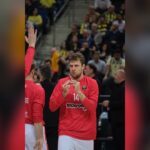 Олимпијакос по продолжение ја совлада Барселона со 105-100: Везенков со 25 поени, Гвардиола со овации во „Палау“