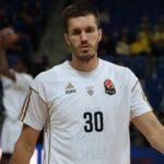 Дубаи го совлада Милано со 101-97 во Евролигата: Бејкон со 29 поени, Петрушев со седум