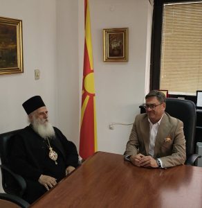 Заменик-министерот Марјан Ристески се сретна со митрополитот Петар