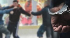 Уапсени шест малолетници во центарот на Скопје – крадеа пари од врсници